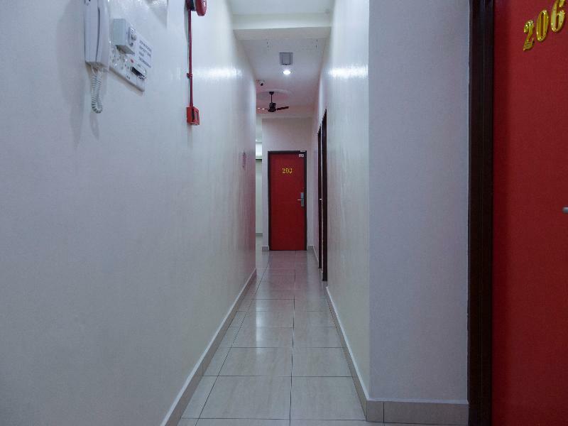 โอโย 575 โฮเต็ล Dns Hotel อิโปห์ ภายนอก รูปภาพ