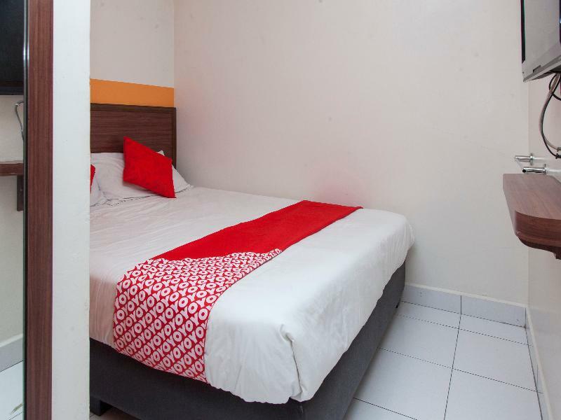 โอโย 575 โฮเต็ล Dns Hotel อิโปห์ ภายนอก รูปภาพ