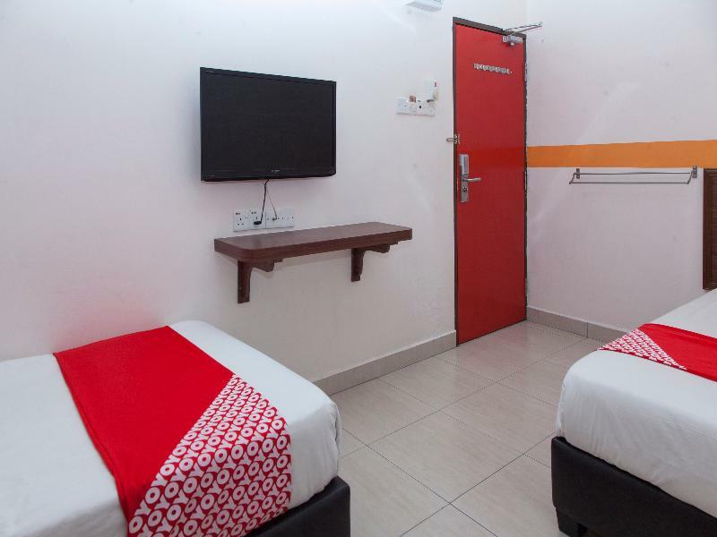 โอโย 575 โฮเต็ล Dns Hotel อิโปห์ ภายนอก รูปภาพ